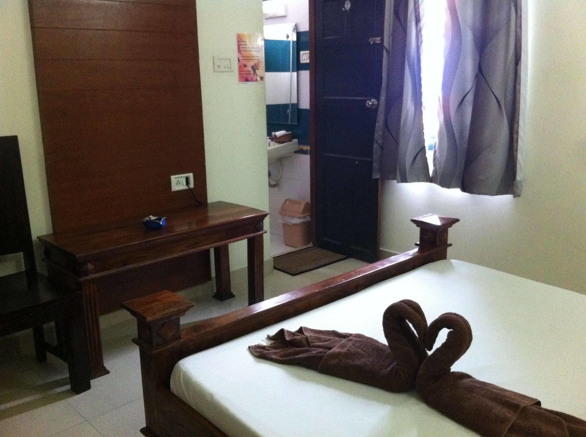 Oyo Home 63551 Pleasant Stay Near Fort Kochi Beach Eksteriør bilde