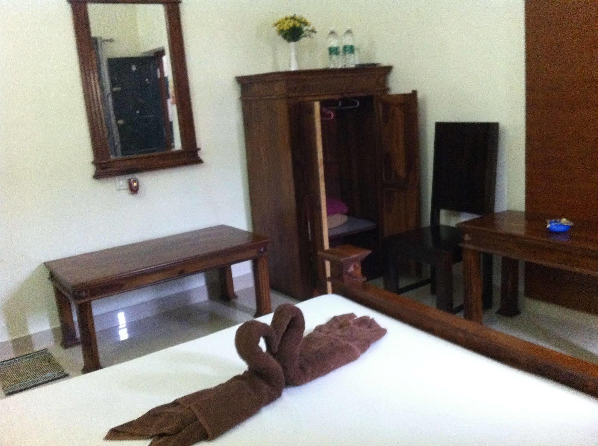 Oyo Home 63551 Pleasant Stay Near Fort Kochi Beach Eksteriør bilde