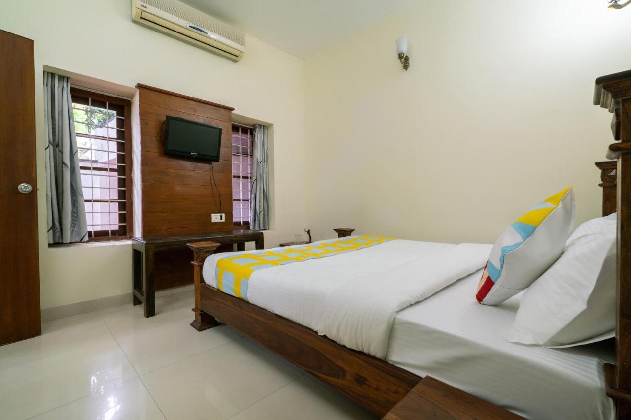 Oyo Home 63551 Pleasant Stay Near Fort Kochi Beach Eksteriør bilde